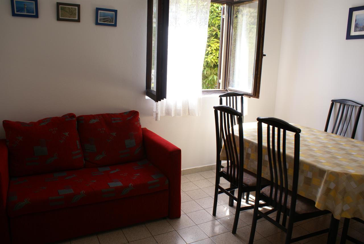 Apartment Ana M Krk Town Esterno foto