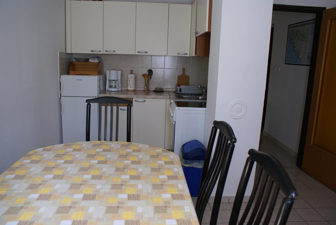 Apartment Ana M Krk Town Esterno foto