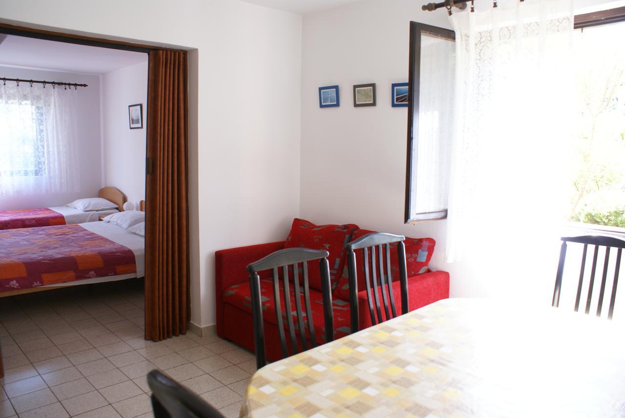 Apartment Ana M Krk Town Esterno foto